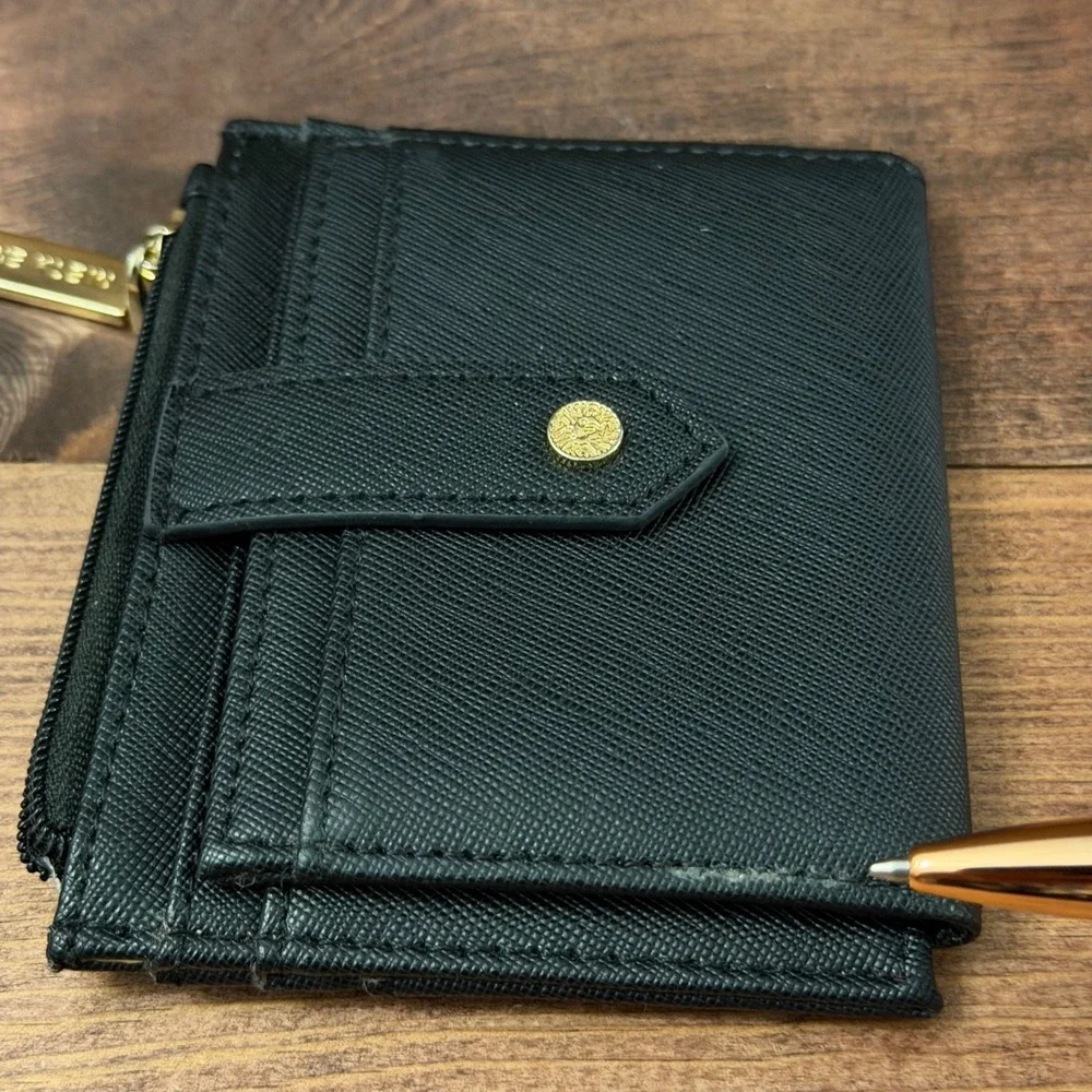 Anne Klein Black Saffiano Bifold Wallet Gold Lion Logo Zipper Pocket Card Holder